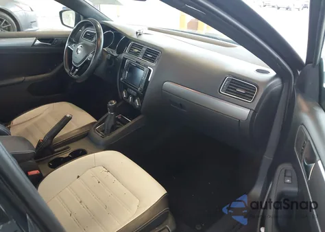 2016 Volkswagen Jetta 1.8T Sport from USA, damaged, VIN 3VWB17AJ5GM272246